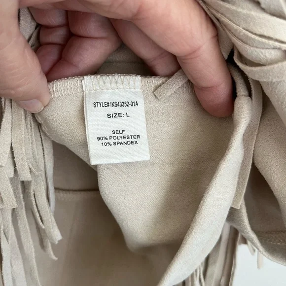 Alter’d State Light Taupe Fringe Faux Suede Mini Skirt Size L - Picture 7 of 9